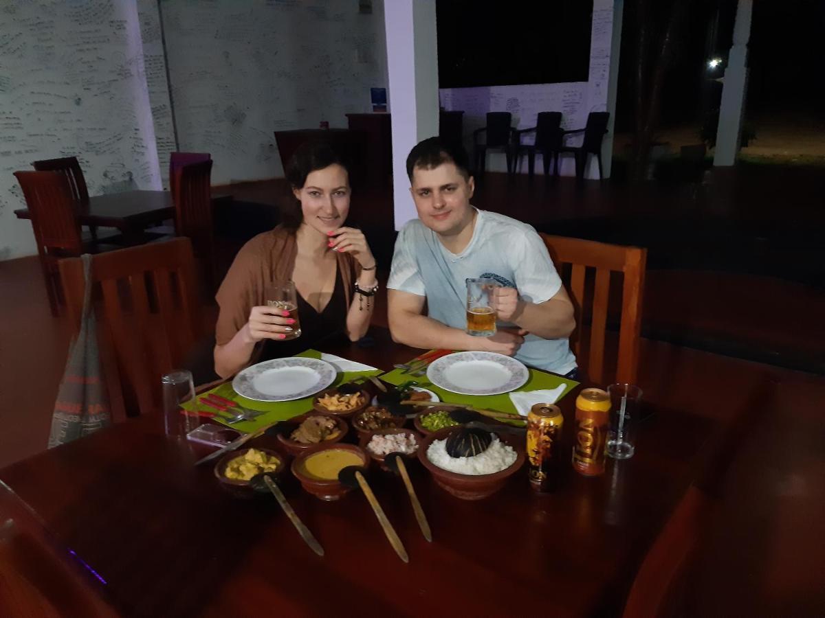 Banana Rest Sigiriya Bed & Breakfast Екстериор снимка