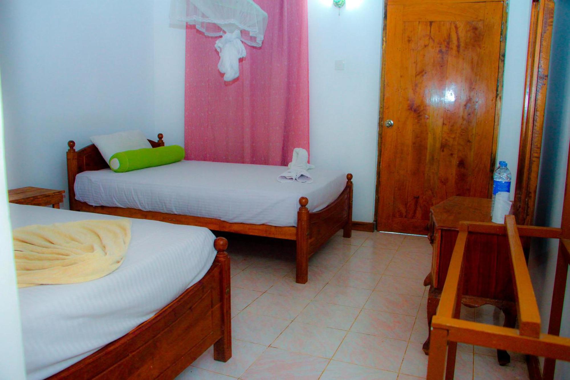 Banana Rest Sigiriya Bed & Breakfast Екстериор снимка
